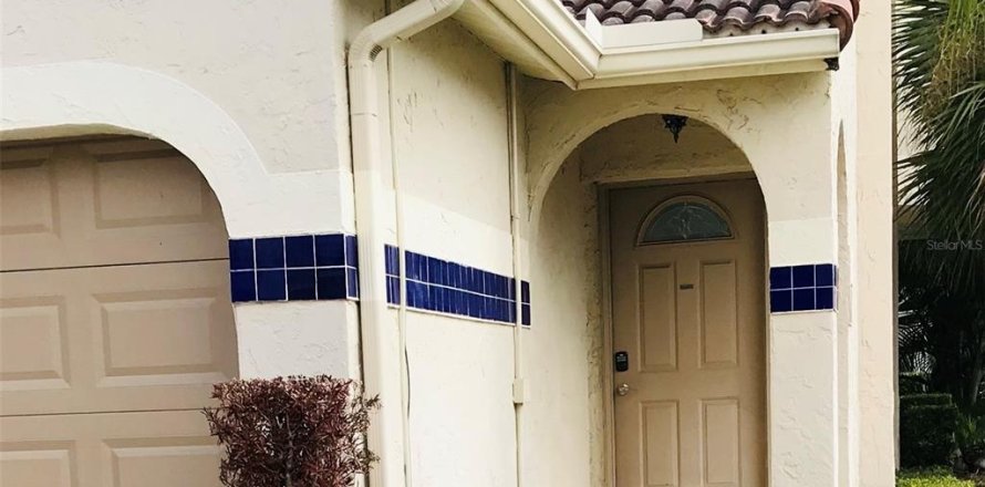 Condo in Tampa, Florida, 2 bedrooms № 1721634