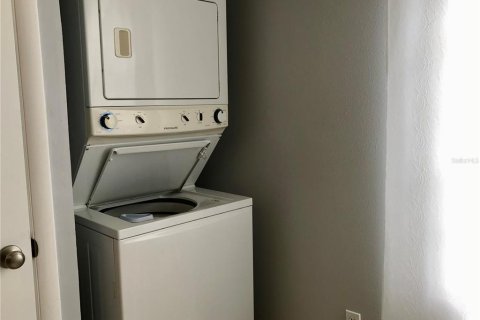 Condo in Tampa, Florida, 2 bedrooms  № 1721634 - photo 17