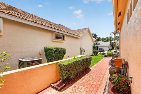 Villa ou maison à vendre à Port St. Lucie, Floride: 2 chambres, 155.33 m2 № 2188752 - photo 6