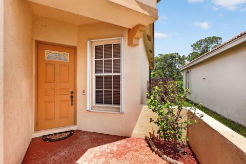 Villa ou maison à vendre à Port St. Lucie, Floride: 2 chambres, 155.33 m2 № 2188752 - photo 5