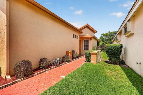 Villa ou maison à vendre à Port St. Lucie, Floride: 2 chambres, 155.33 m2 № 2188752 - photo 4