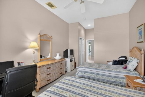 Villa ou maison à vendre à Port St. Lucie, Floride: 2 chambres, 155.33 m2 № 2188752 - photo 29