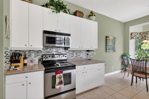 Villa ou maison à vendre à Port St. Lucie, Floride: 2 chambres, 155.33 m2 № 2188752 - photo 17
