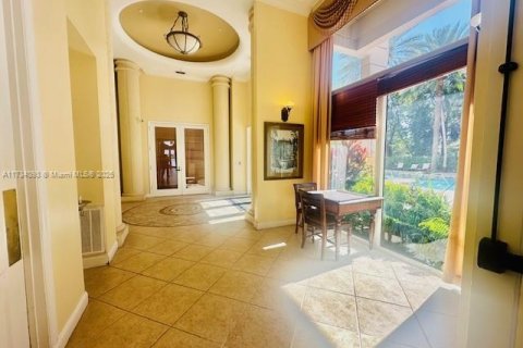 Copropriété à vendre à Sunny Isles Beach, Floride: 2 chambres, 103.68 m2 № 1710062 - photo 25