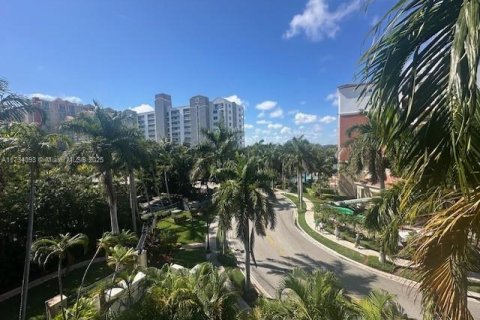Copropriété à vendre à Sunny Isles Beach, Floride: 2 chambres, 103.68 m2 № 1710062 - photo 21