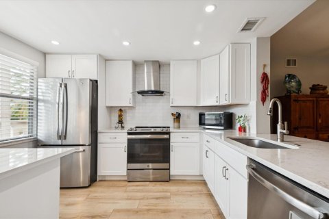 Condo à Coconut Creek, Floride, 2 chambres  № 2084704