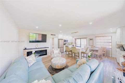 Condo in Delray Beach, Florida, 2 bedrooms  № 2004354