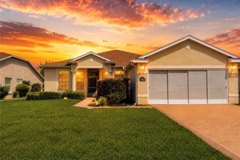 Villa ou maison à vendre à Ocala, Floride: 3 chambres, 164.72 m2 № 2341877 - photo 2
