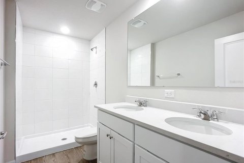 Commercial property in Palm Coast, Florida 4 bedrooms, 181.53 sq.m. № 2113758 - photo 4
