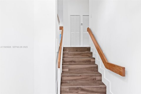 Снять в аренду кондоминиум в Майами-Лейкс, Флорида 2 спальни, 107.77м2, № 1988918 - фото 11