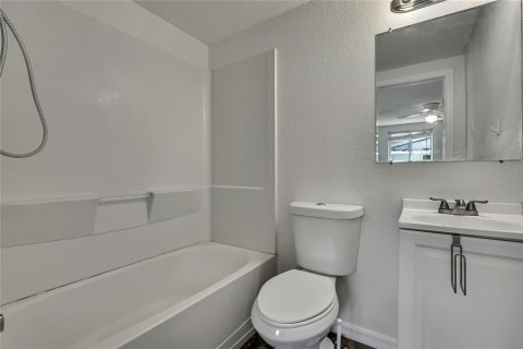Duplex à vendre à Hudson, Floride: 4 chambres, 153.85 m2 № 2094008 - photo 22