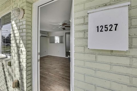 Duplex à vendre à Hudson, Floride: 4 chambres, 153.85 m2 № 2094008 - photo 3
