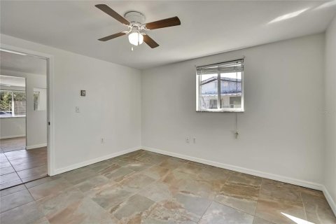 Duplex à vendre à Hudson, Floride: 4 chambres, 153.85 m2 № 2094008 - photo 18
