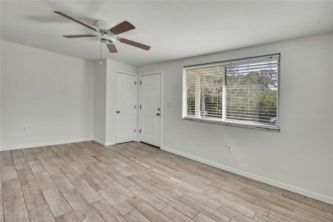 Duplex à vendre à Hudson, Floride: 4 chambres, 153.85 m2 № 2094008 - photo 7