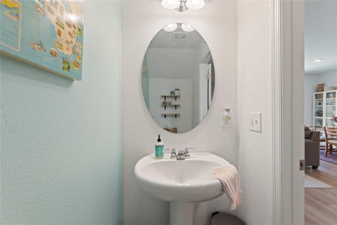 Townhouse in Davenport, Florida 3 bedrooms, 130.43 sq.m. № 1791630 - photo 13