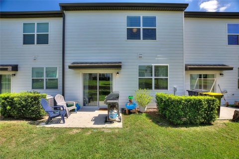 Townhouse in Davenport, Florida 3 bedrooms, 130.43 sq.m. № 1791630 - photo 23