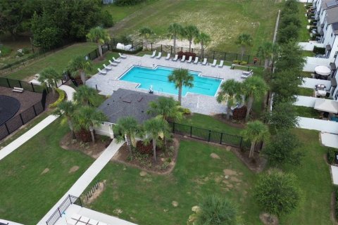 Townhouse in Davenport, Florida 3 bedrooms, 130.43 sq.m. № 1791630 - photo 25