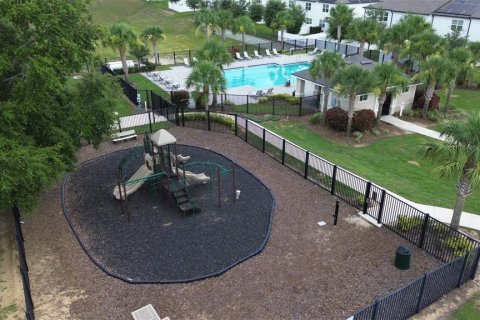 Townhouse in Davenport, Florida 3 bedrooms, 130.43 sq.m. № 1791630 - photo 27