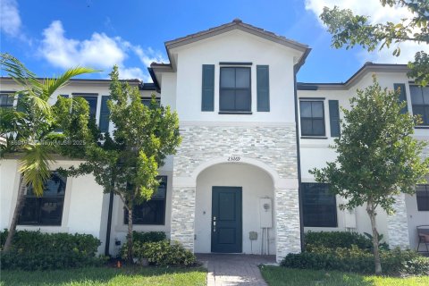 Casa en Miami, Florida 3 dormitorios, 129.41 m2 № 1980721