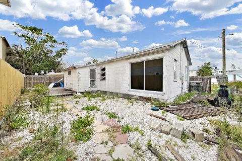 Land in Treasure Island, Florida № 1767796 - photo 19