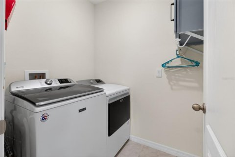 House in Lakeland, Florida 4 bedrooms, 169.83 sq.m. № 2215856 - photo 28