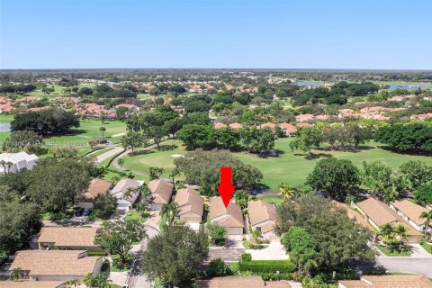 House in Palm Beach Gardens, Florida 3 bedrooms, 137.5 sq.m. № 1932778 - photo 20