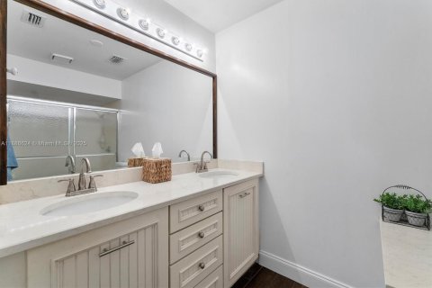 House in Palm Beach Gardens, Florida 3 bedrooms, 137.5 sq.m. № 1932778 - photo 11