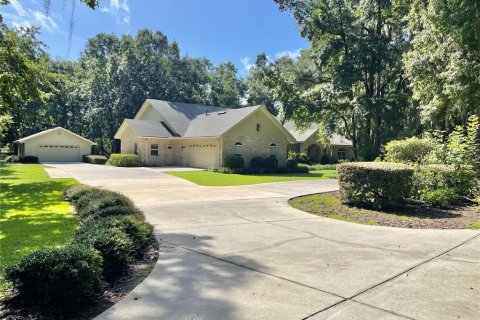 Villa ou maison à vendre à Gainesville, Floride: 5 chambres, 447.79 m2 № 1838168 - photo 1