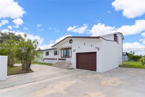 Купить виллу или дом в Майами, Флорида 4 спальни, 212.37м2, № 2089401 - фото 4