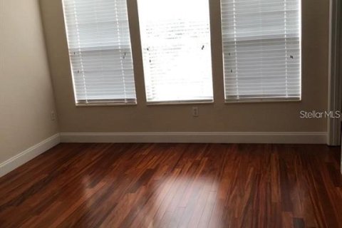 Touwnhouse à louer à Orlando, Floride: 3 chambres, 156.26 m2 № 2431255 - photo 6