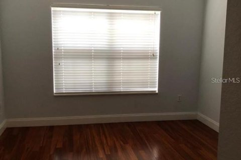 Touwnhouse à louer à Orlando, Floride: 3 chambres, 156.26 m2 № 2431255 - photo 13