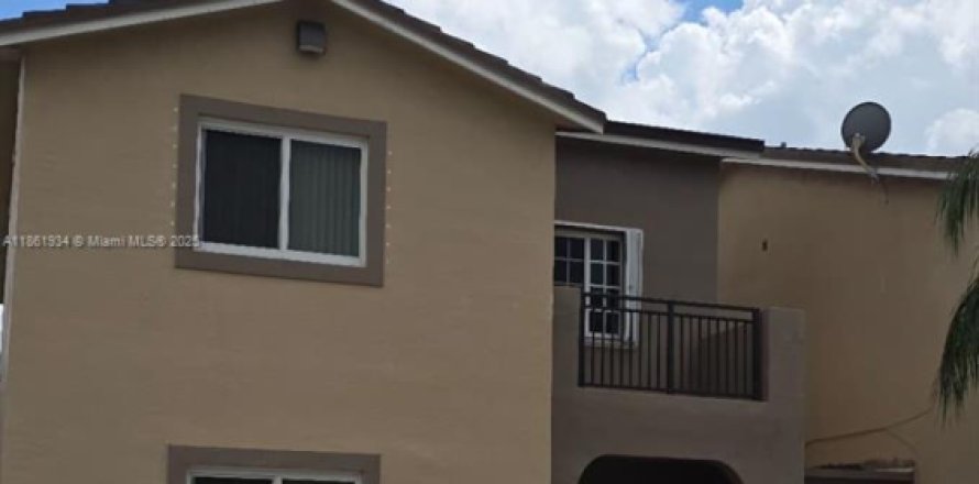 Villa ou maison à Hialeah, Floride 3 chambres, 134.71 m2 № 1891612