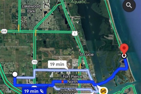 Terreno en venta en Fort Pierce, Florida № 1171175 - foto 1
