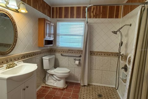 Villa ou maison à vendre à Winter Haven, Floride: 3 chambres, 188.96 m2 № 2415473 - photo 5