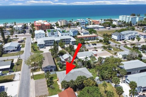 Commercial property in Indian Rocks Beach, Florida 423.26 sq.m. № 2098771 - photo 6