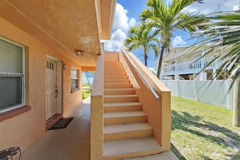 Commercial property in Indian Rocks Beach, Florida 423.26 sq.m. № 2098771 - photo 3