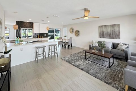 Villa ou maison à vendre à Port Richey, Floride: 3 chambres, 148.74 m2 № 1725420 - photo 21