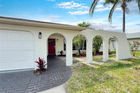 Villa ou maison à vendre à Port Richey, Floride: 3 chambres, 148.74 m2 № 1725420 - photo 18