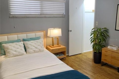 Copropriété à louer à Saint Petersburg, Floride: 2 chambres, 97.55 m2 № 2339305 - photo 14