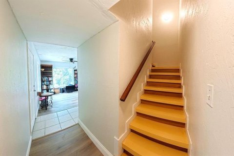 Townhouse in Sarasota, Florida 3 bedrooms, 116.13 sq.m. № 2156775 - photo 17