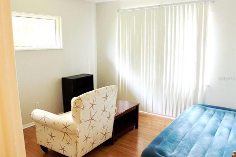 Townhouse in Sarasota, Florida 3 bedrooms, 116.13 sq.m. № 2156775 - photo 23