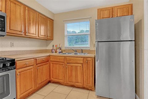 Casa en venta en Mims, Florida, 4 dormitorios, 123.56 m2 № 1834673 - foto 12