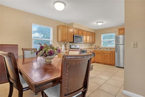 Casa en venta en Mims, Florida, 4 dormitorios, 123.56 m2 № 1834673 - foto 11
