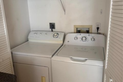 Condo in Punta Gorda, Florida, 2 bedrooms № 2119692 - photo 10