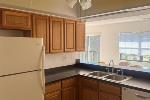 Condo in Punta Gorda, Florida, 2 bedrooms № 2119692 - photo 8