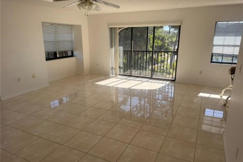 Condo in Punta Gorda, Florida, 2 bedrooms № 2119692 - photo 15