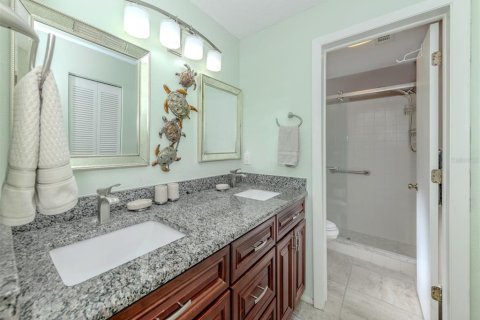 Condo in Venice, Florida, 2 bedrooms  № 1858012 - photo 21