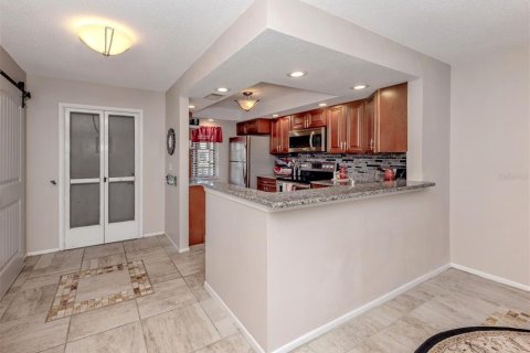 Condo in Venice, Florida, 2 bedrooms  № 1858012 - photo 14