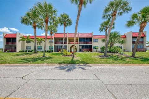 Condominio en venta en Rotonda, Florida, 2 dormitorios, 103.86 m2 № 1776561 - foto 3