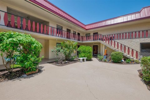 Condominio en venta en Rotonda, Florida, 2 dormitorios, 103.86 m2 № 1776561 - foto 4